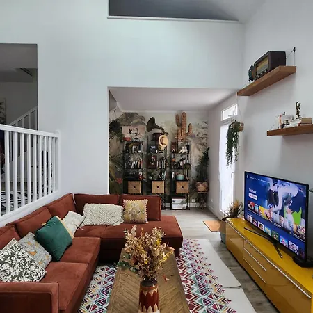 Maison Loft Avec Jardin Pour 6 Voyageurs Entre Paris Et Disneyland * Torcy (Seine-et-Marne)
